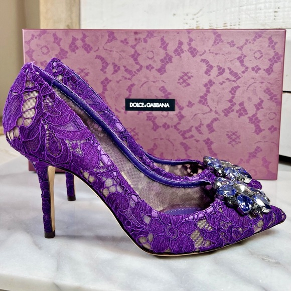 Dolce & Gabbana 'Bellucci' Lace & Crystal Pumps - Picture 5 of 9